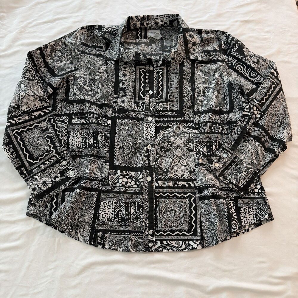 CHICOS women size 3 XL 16/18 button down shirt career workwear printed plus size
